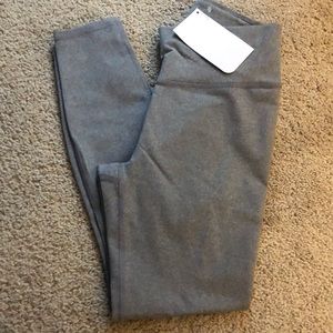 NWT Fabletics high waisted leggings size M